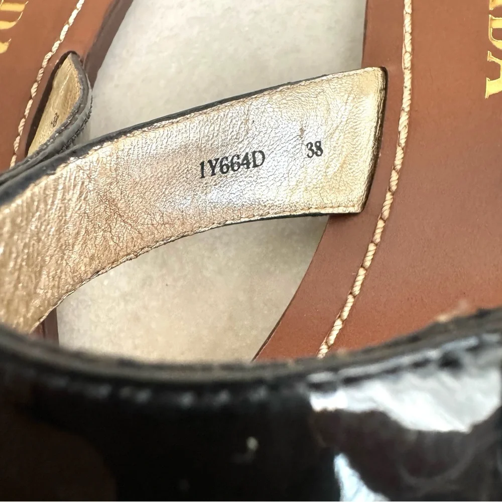 PRADA Black Patent Flat Sandals Leather Thong Slides Women’s 38 - Picture 15 of 17